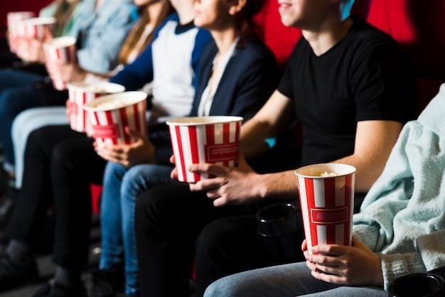 Lançamento SINHORES Freepik